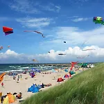 Vakantiehuis Two-story Homes Close To The Seaside Gąski