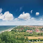 Vakantiehuis Two-story Homes Close To The Seaside *